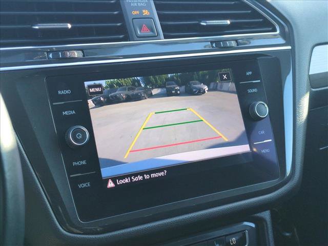 Used 2019 Volkswagen Tiguan SE w/ Panoramic Sunroof Package FWD image 13