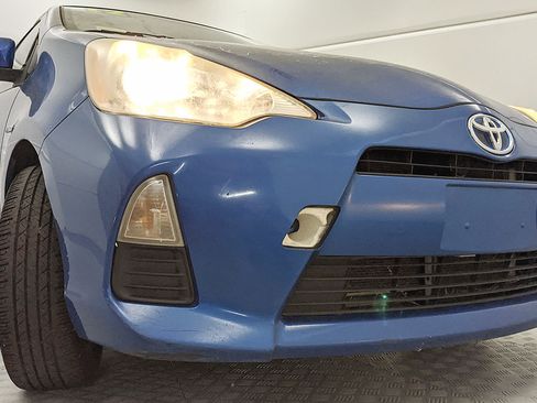 Used 2012 Toyota Prius C Three FWD image 22