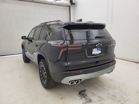 New 2026 Chevrolet Traverse Z71 w/ Driver Confidence Package image 17