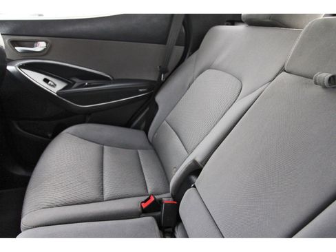 Used 2018 Hyundai Santa Fe Sport FWD image 14