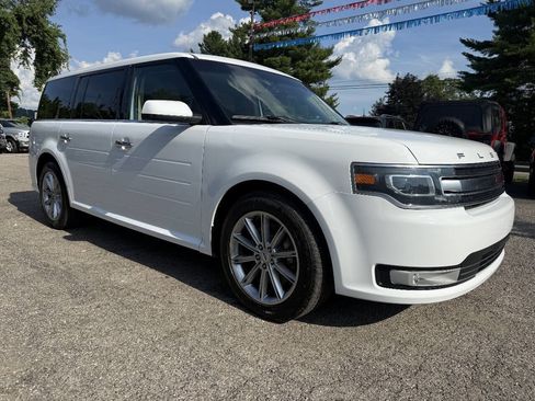 Used 2016 Ford Flex Limited AWD/4WD image 3
