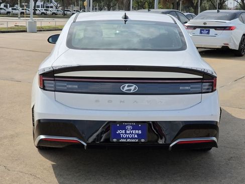 Used 2024 Hyundai Sonata SEL FWD image 8