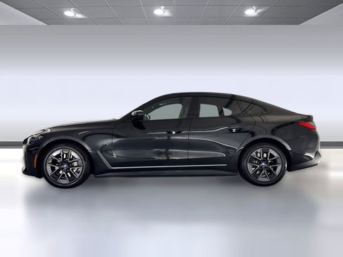 Certified 2023 BMW i4 eDrive40 w/ Premium Package image 2