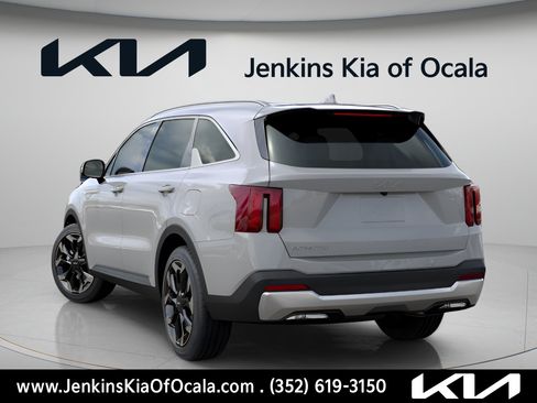 New 2026 Kia Sorento EX w/ EX Premium Package FWD image 6