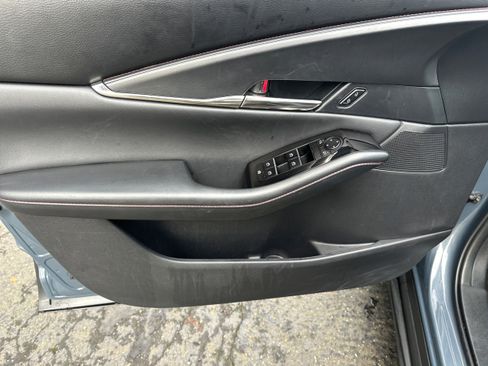 Used 2025 MAZDA CX-30 AWD 2.5 S w/ Preferred Package image 22