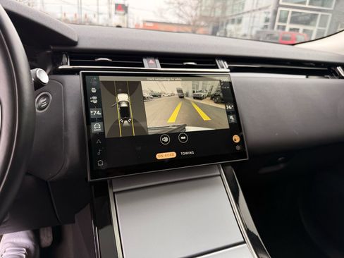 Used 2024 Land Rover Range Rover Velar S image 55