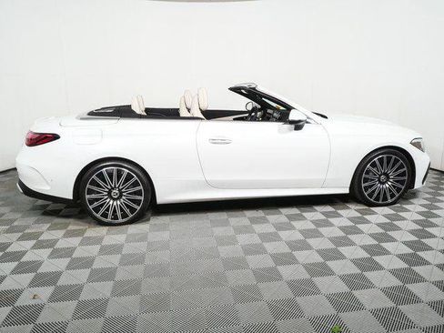 Used 2024 Mercedes-Benz CLE 300 4MATIC Cabriolet image 2