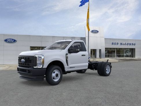 New 2026 Ford F350 XL AWD/4WD image 1