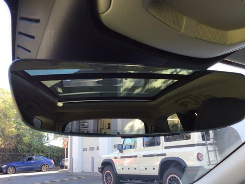 Certified 2025 Volvo V60 B5 Cross Country Plus image 27