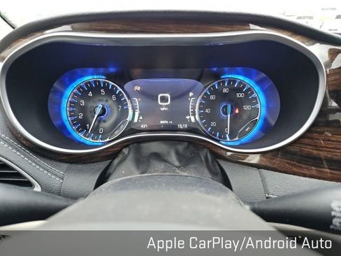 Used 2022 Chrysler Pacifica Limited image 44