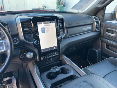 Used 2022 RAM 2500 Laramie w/ Night Edition image 30