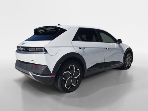 Certified 2023 Hyundai Ioniq 5 SEL w/ Cargo Package image 3