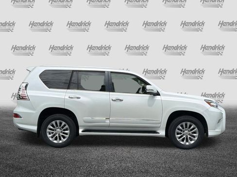 Used 2019 Lexus GX 460 Premium w/ Premium Package AWD/4WD image 3