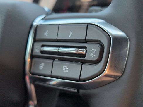 New 2027 GMC Terrain Elevation w/ Elevation Premium Package FWD image 14
