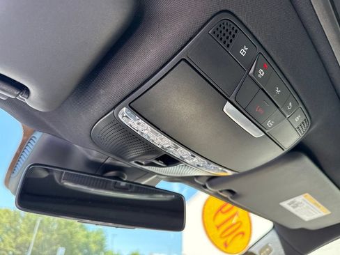 Used 2019 Mercedes-Benz E 300 image 29