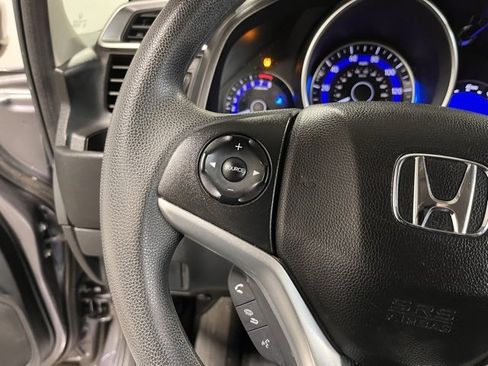 Used 2018 Honda Fit LX image 25