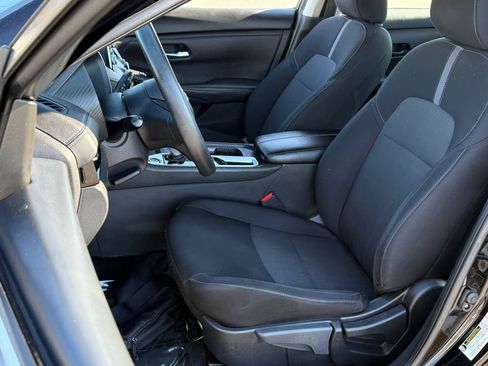 Used 2024 Nissan Sentra SV image 21