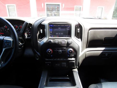Used 2023 Chevrolet Silverado 2500 LTZ w/ LTZ Convenience Package image 7
