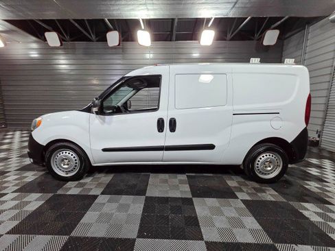 Used 2020 RAM ProMaster City Tradesman FWD image 8