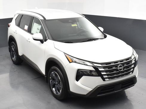 New 2026 Nissan Rogue SV image 24