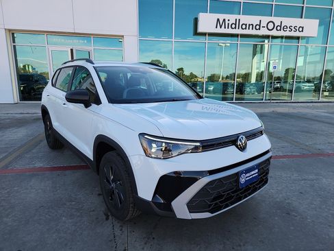 New 2026 Volkswagen Taos S image 1