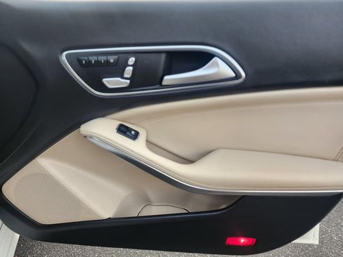 Used 2017 Mercedes-Benz CLA 250 CLA 250 Coupe image 9