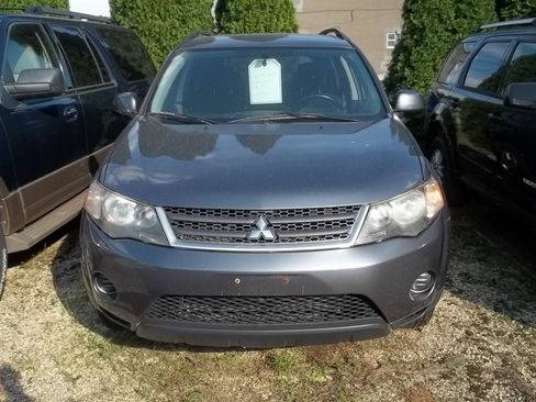 Used 2008 Mitsubishi Outlander LS image 3