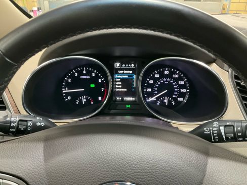 Used 2018 Hyundai Santa Fe Sport AWD/4WD image 30