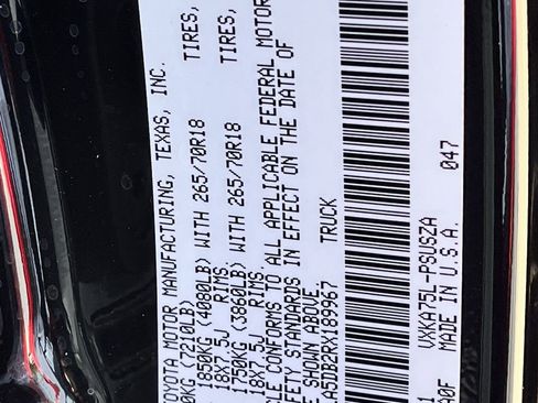 Used 2024 Toyota Tundra SR5 w/ SR5 Premium Package image 29