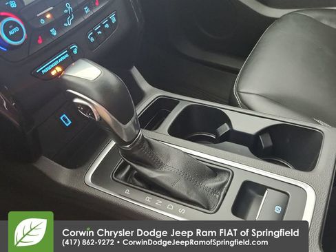 Used 2018 Ford Escape Titanium FWD image 27
