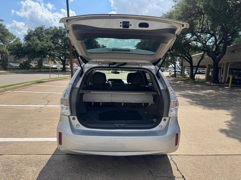 Used 2013 Toyota Prius V Two FWD image 27
