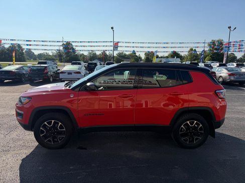 Used 2020 Jeep Compass Trailhawk w/ Leather Interior Group AWD/4WD image 8