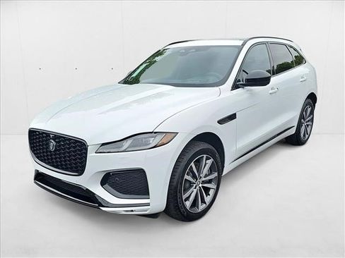 New 2026 Jaguar F-PACE R-Dynamic S image 1
