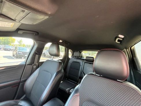 Used 2025 Ford Escape ST-Line Select AWD/4WD image 8
