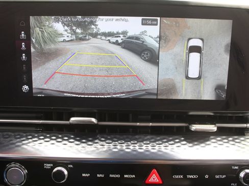 Used 2023 Kia Carnival SX Prestige FWD image 62