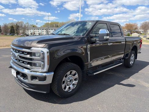 Used 2024 Ford F250 Lariat w/ Chrome Package AWD/4WD image 1