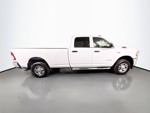 Used 2021 RAM 2500 Tradesman w/ Chrome Appearance Group image 11