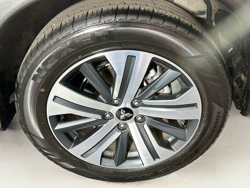 Used 2025 Mitsubishi Outlander Sport ES image 11