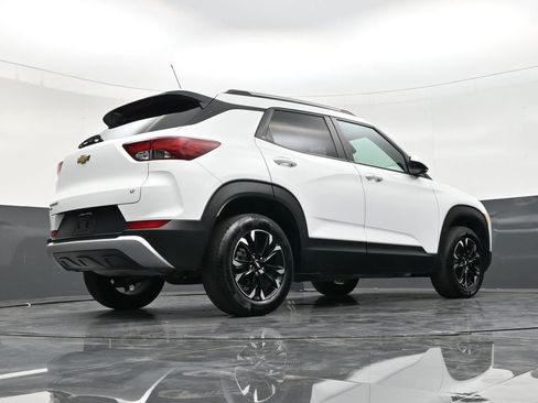 Used 2023 Chevrolet TrailBlazer LT w/ Convenience Package image 24