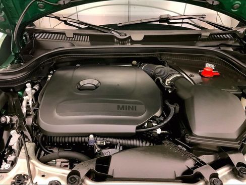 Certified 2025 MINI Cooper S image 9