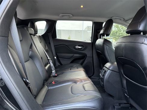 Used 2022 Jeep Cherokee Trailhawk w/ Sound & Nav Group image 14