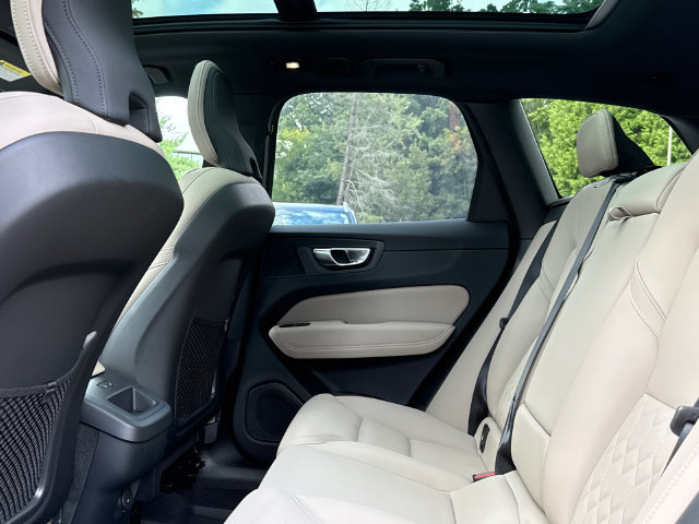 Certified 2026 Volvo XC60 B5 Plus AWD/4WD image 21