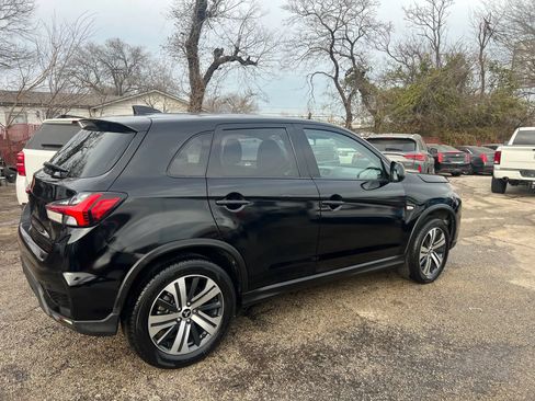 Used 2023 Mitsubishi Outlander Sport ES AWD/4WD image 5