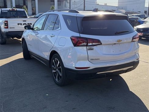 Used 2022 Chevrolet Equinox LT image 7