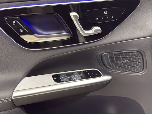 New 2026 Mercedes-Benz GLC 300 4MATIC image 15