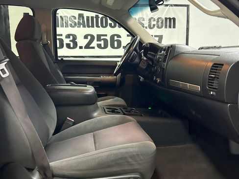 Used 2007 Chevrolet Silverado 2500 LT w/ 2LT Convenience Package AWD/4WD image 13