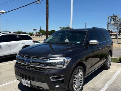 Used 2024 Ford Expedition Platinum
