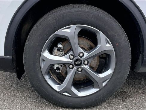 Used 2025 Ford Escape ST-Line Select AWD/4WD image 7