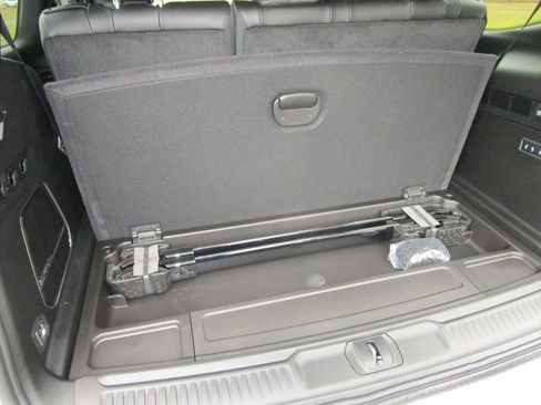 New 2026 Jeep Grand Wagoneer Limited w/ Convenience Group I image 19