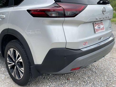 Used 2023 Nissan Rogue SV FWD image 31